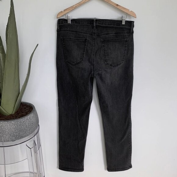 GAP Classic Straight Jeans Distressed Coal Black 33 Reg NWOT - Picture 3 of 7